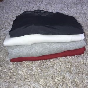 Set of 4 long sleeve crewnecks